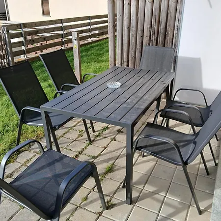 Sanbe Garden By Quokka 360 - Mountain With Garden In San Bernardino Apartamento